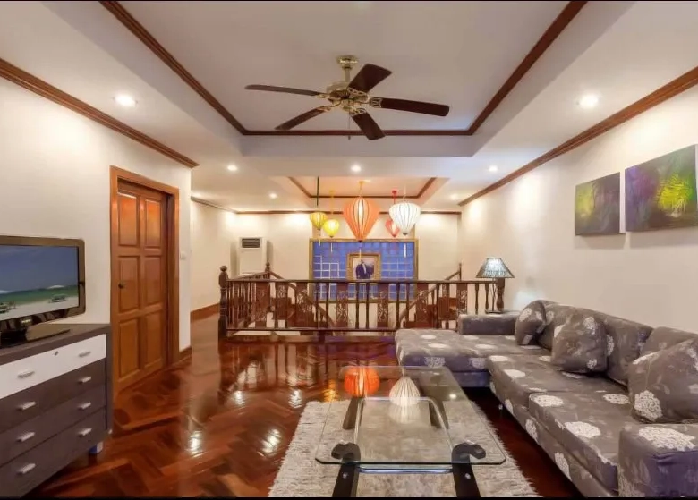 4 Bedroom Sea View Pool Villa for Sale in Patong, Phuket
