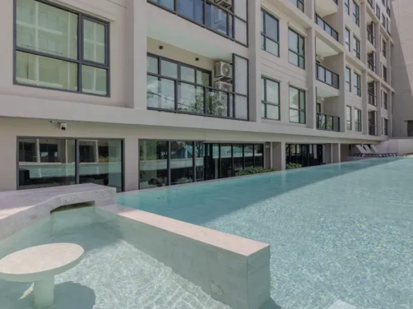 Space Cherngtalay 1 bedroom condo for sale in Phuket
