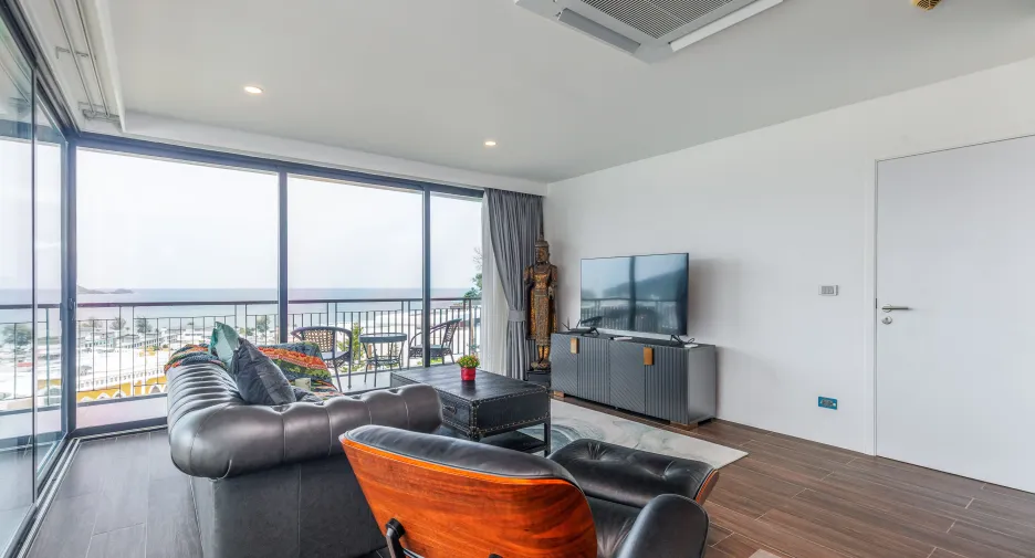 3 Bedroom Sea View Penthouse for Sale in Patong – The Bliss Condominium