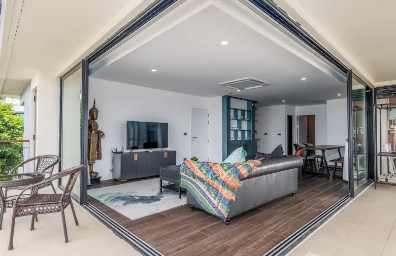 3 Bedroom Sea View Penthouse for Sale in Patong – The Bliss Condominium