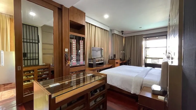 Villa Baray for Sale in Karon, Phuket – 5-Bedroom Sea View Mansion