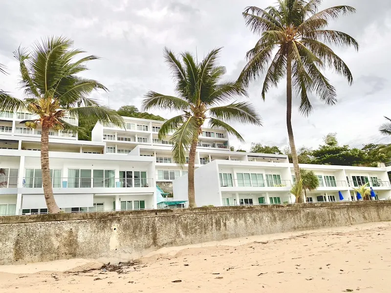 Waterside Panwa 4-Bedroom Beachfront Duplex for Rent – Ao Yon Phuket