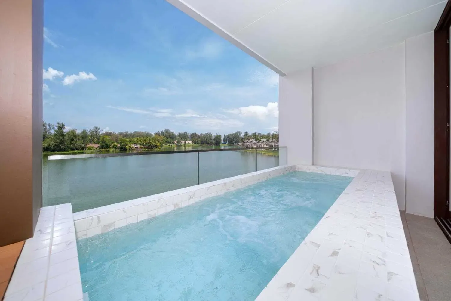 2 Bedroom Condo for Sale at Angsana Oceanview Residences, Laguna Phuket