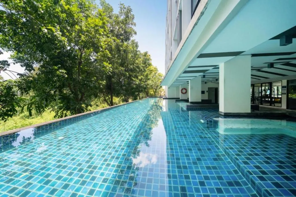 Foreign Freehold Studio for Sale at Zcape X2 near Boat Avenue
